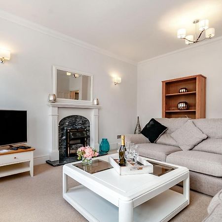 8 Kents Bank House Apartment Grange-over-Sands Bagian luar foto