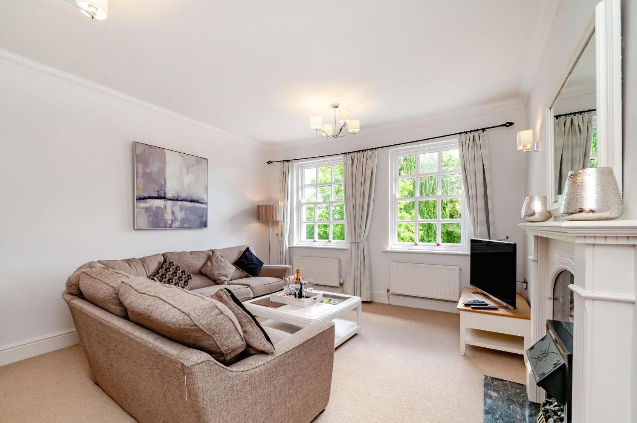 8 Kents Bank House Apartment Grange-over-Sands Bagian luar foto