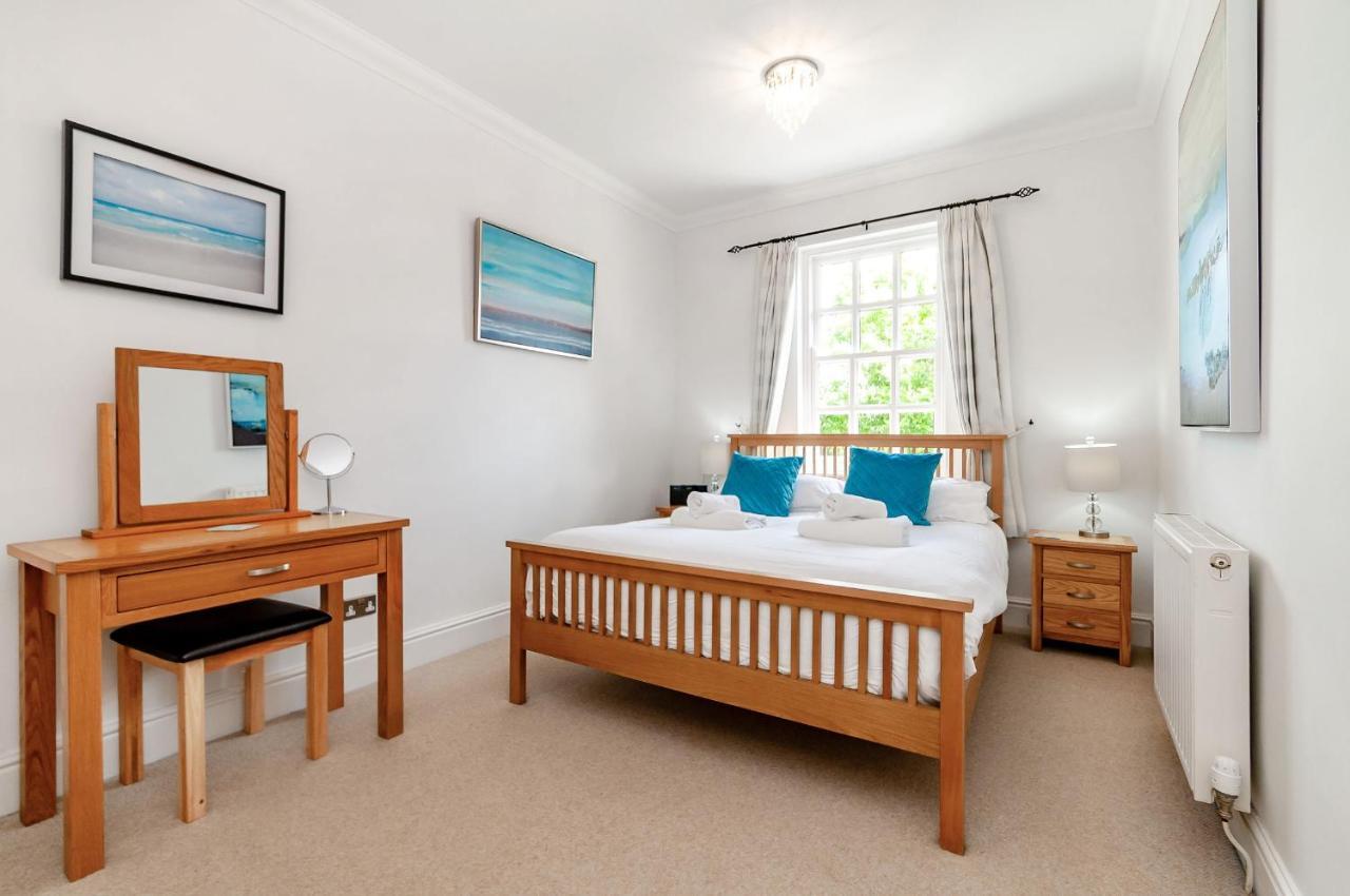 8 Kents Bank House Apartment Grange-over-Sands Bagian luar foto