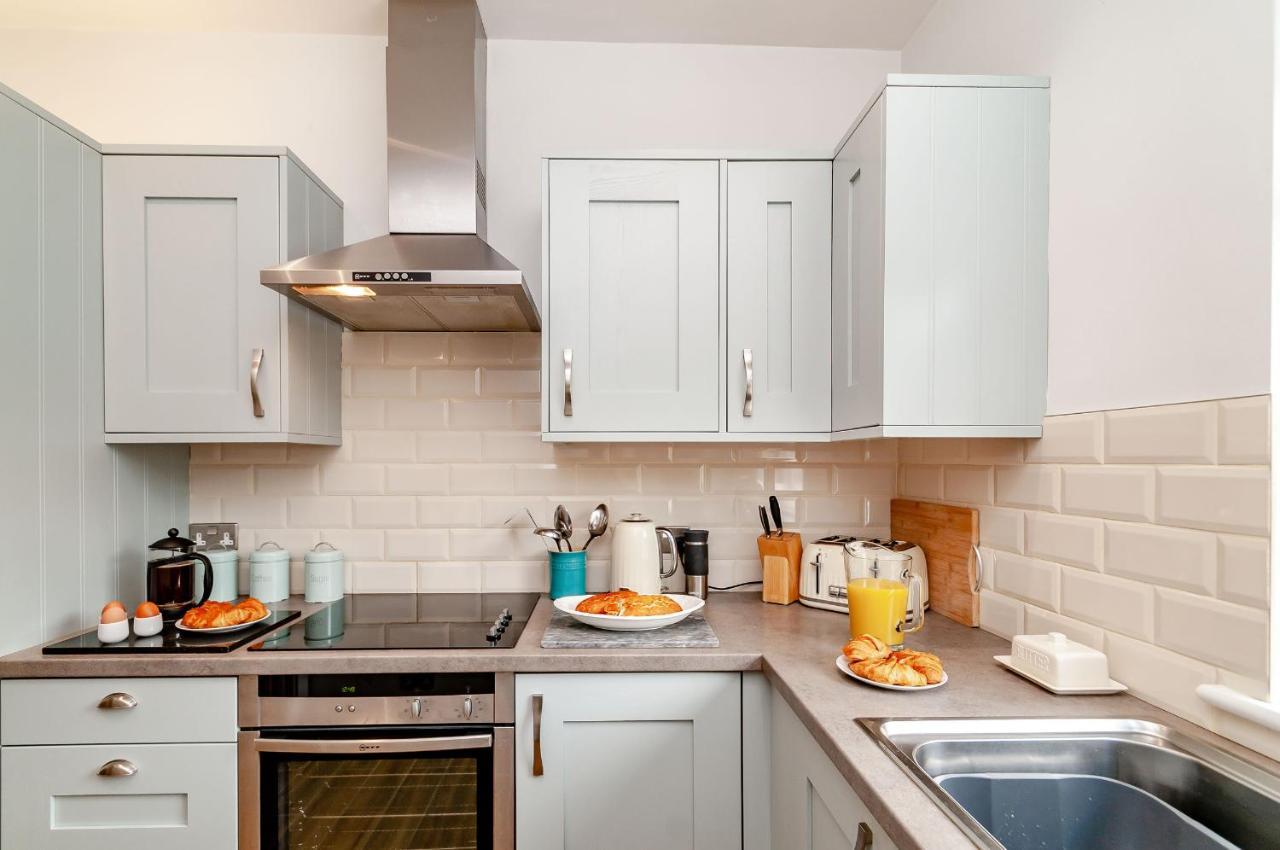 8 Kents Bank House Apartment Grange-over-Sands Bagian luar foto