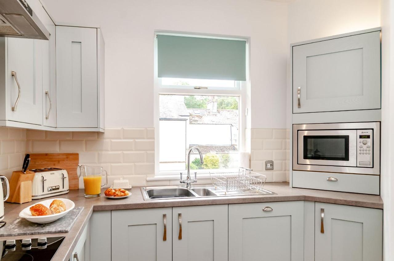8 Kents Bank House Apartment Grange-over-Sands Bagian luar foto